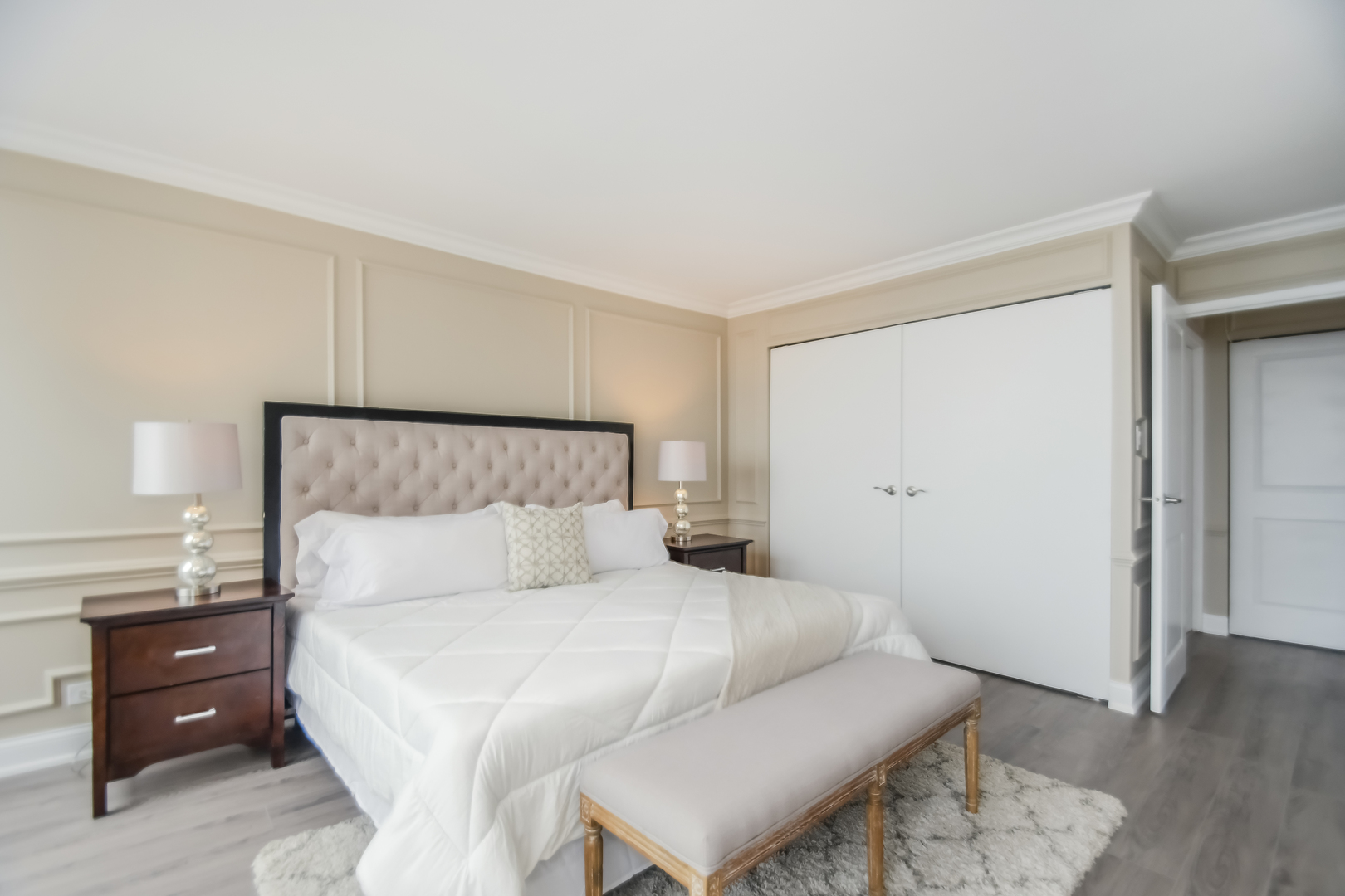 111 E Chestnut Street #44J, Chicago, IL 60611