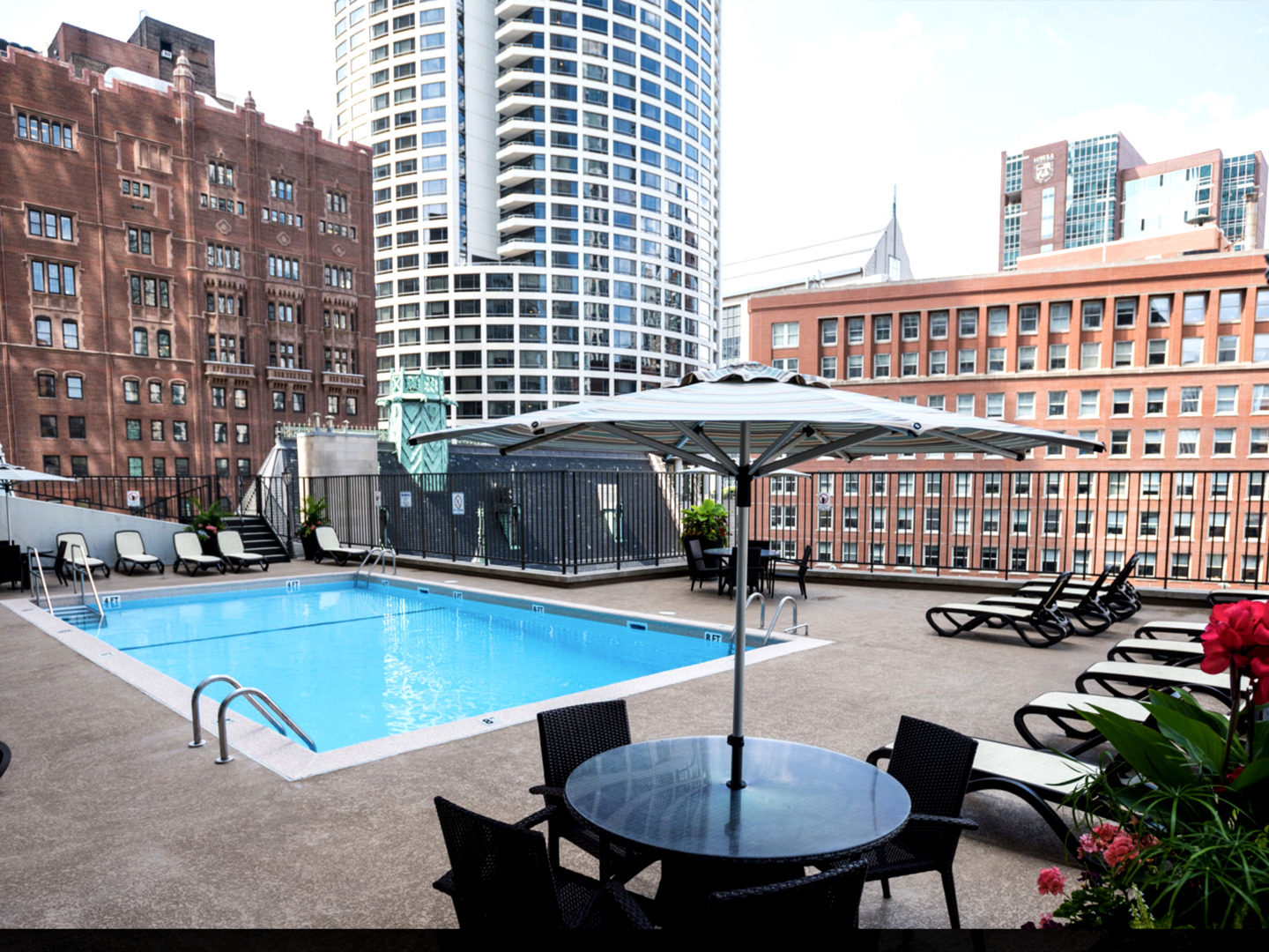 111 E Chestnut Street #44J, Chicago, IL 60611