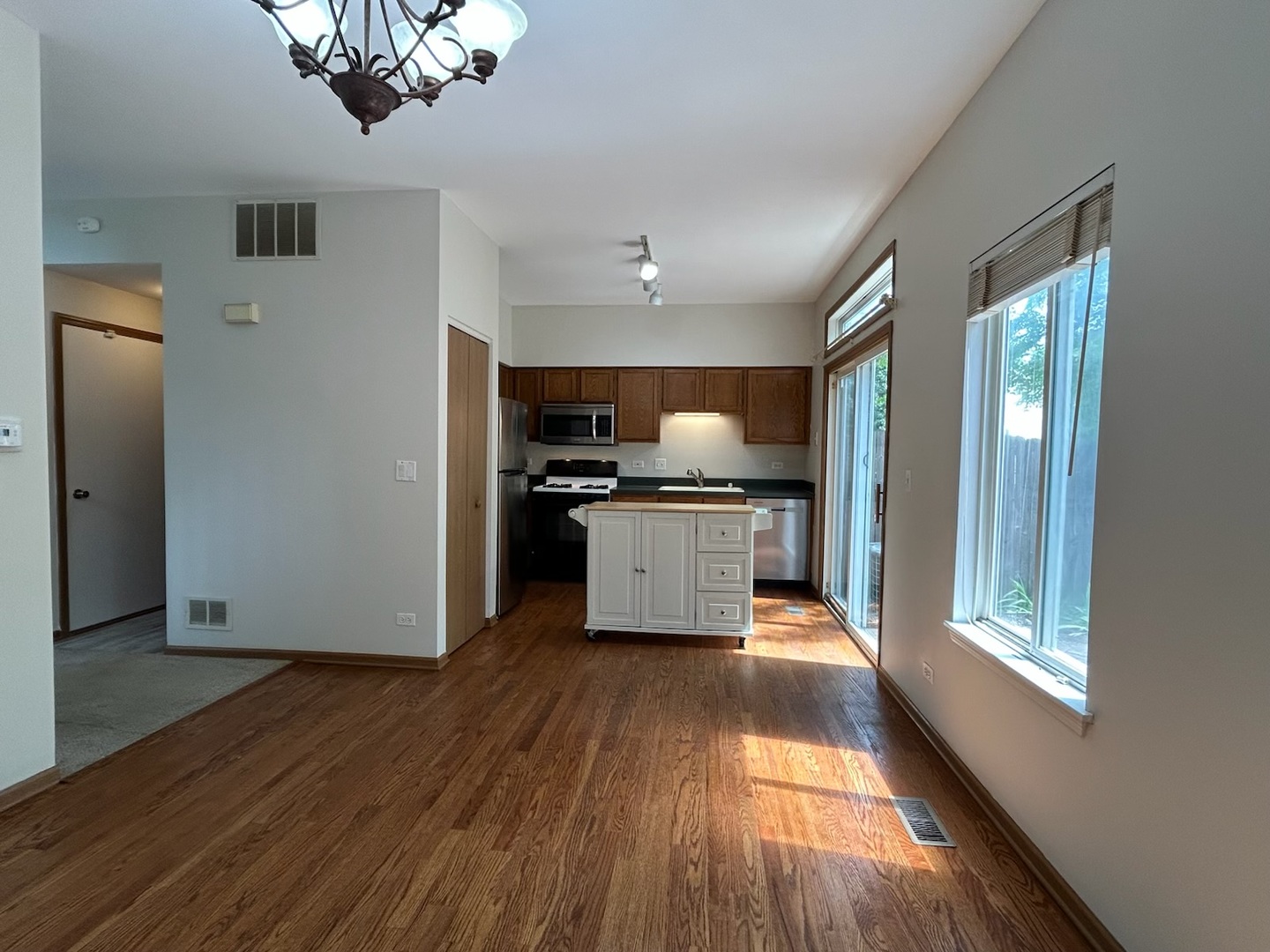 2830 Alameda Court, Naperville, IL 60564