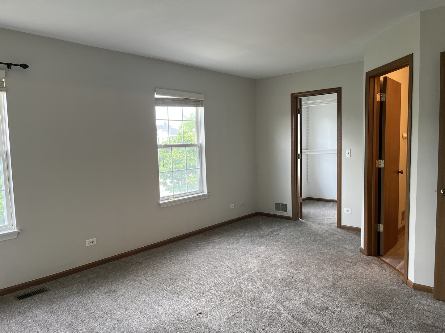 2830 Alameda Court, Naperville, IL 60564