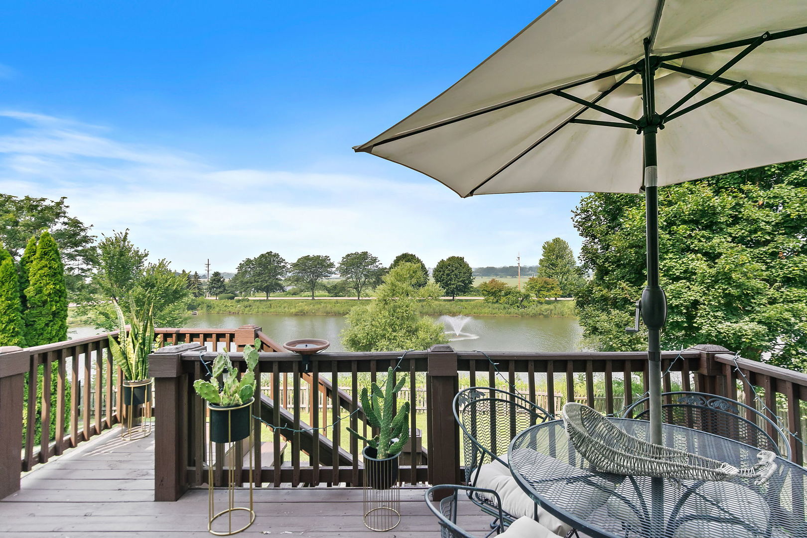 423 Horizon Drive, St. Charles, IL 60175