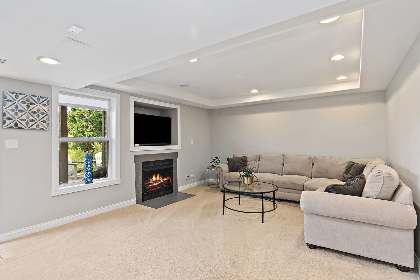 423 Horizon Drive, St. Charles, IL 60175