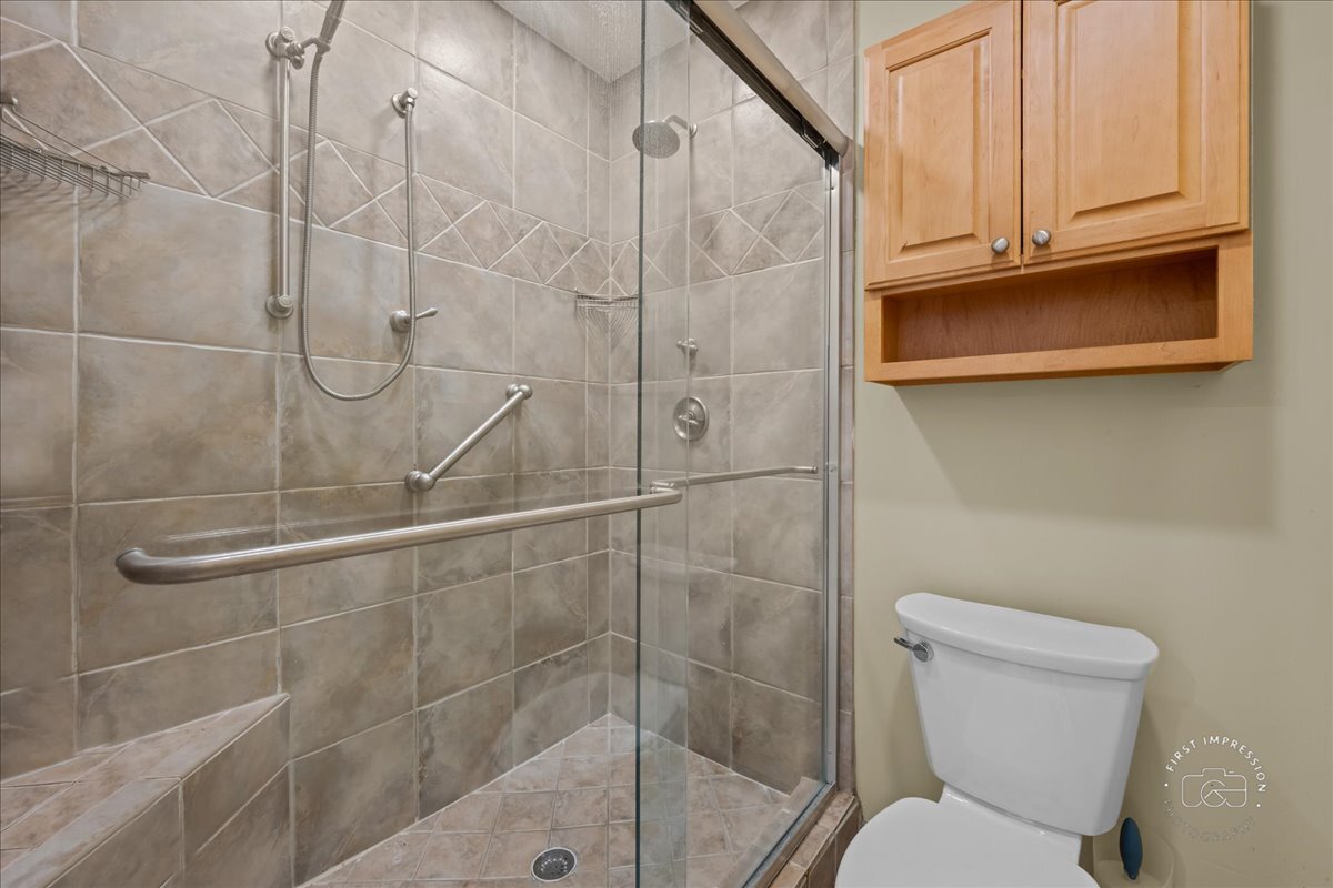 1109 W Bauer Road, Naperville, IL 60563