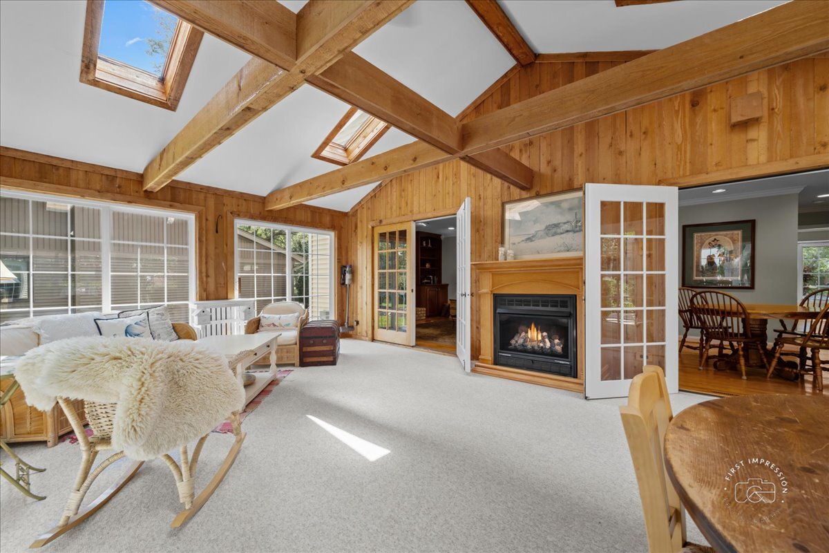 1109 W Bauer Road, Naperville, IL 60563