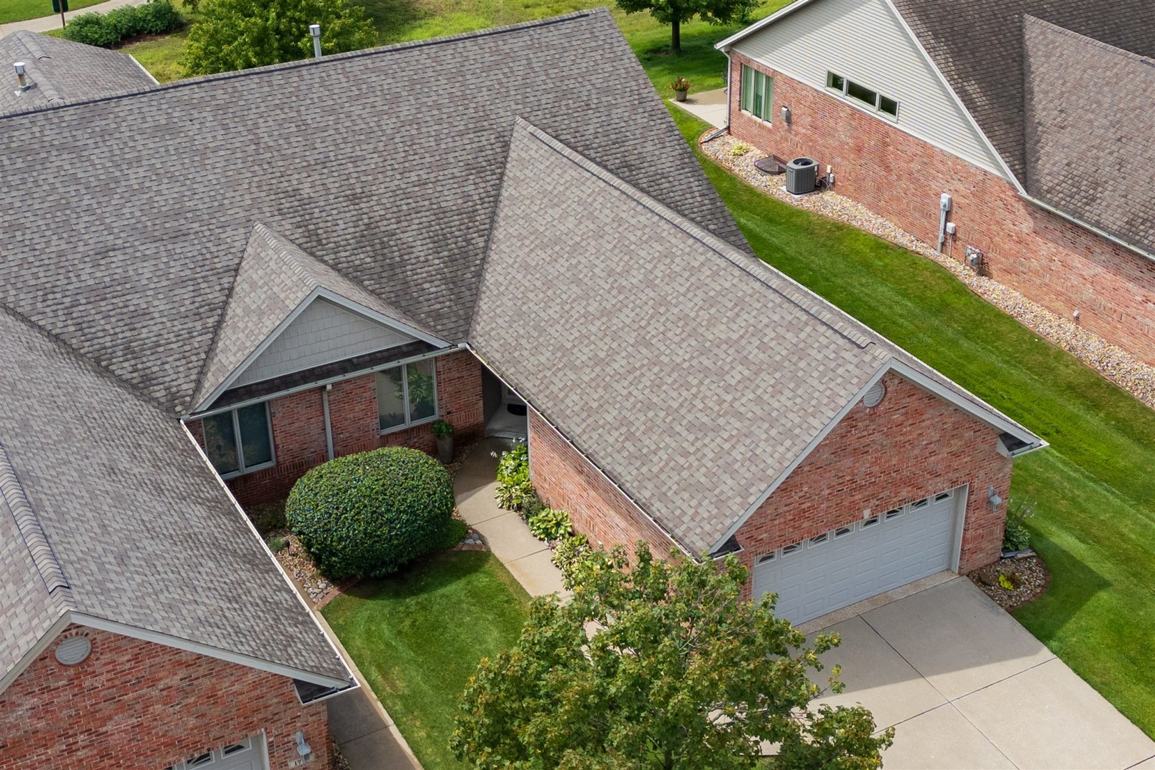 1713 Dunraven Road, Bloomington, IL 61704