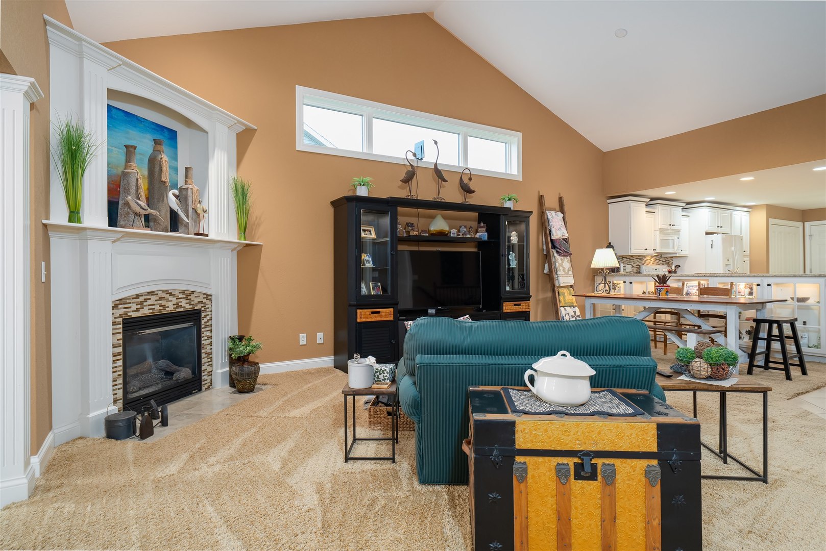 1713 Dunraven Road, Bloomington, IL 61704