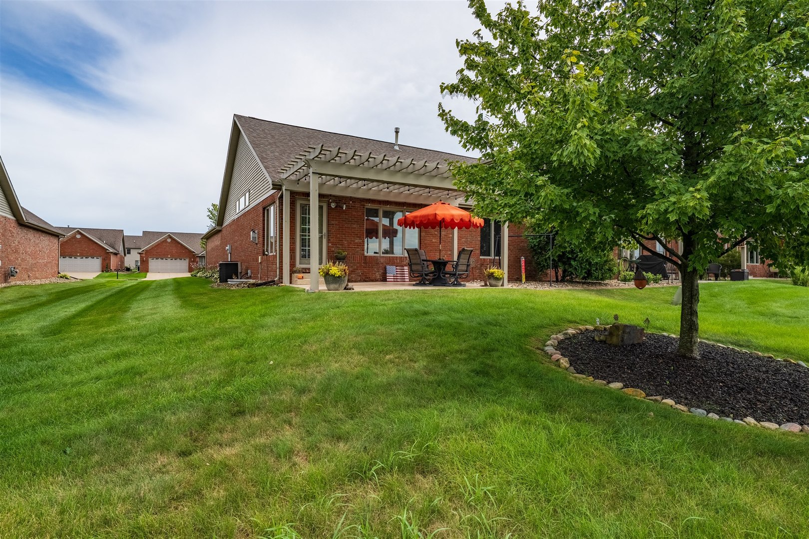 1713 Dunraven Road, Bloomington, IL 61704