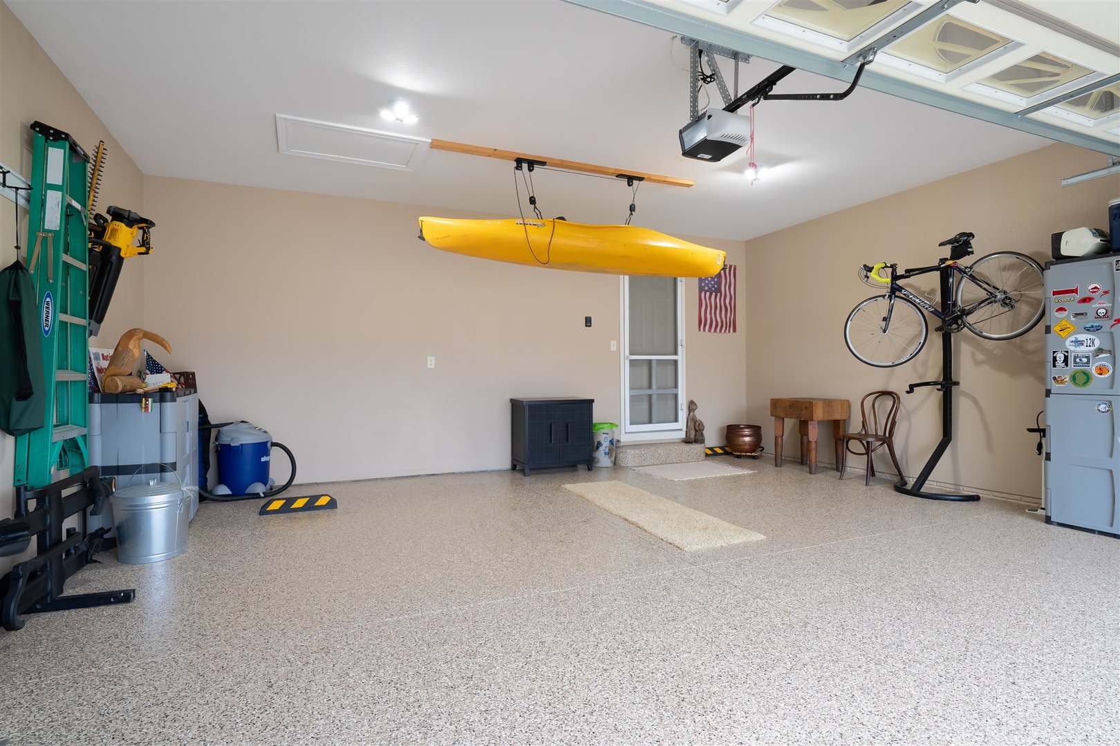 1713 Dunraven Road, Bloomington, IL 61704