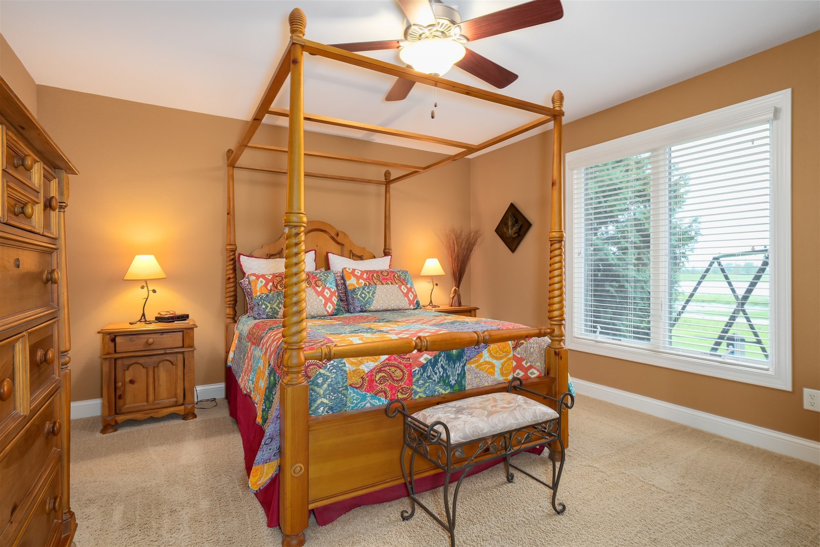 1713 Dunraven Road, Bloomington, IL 61704