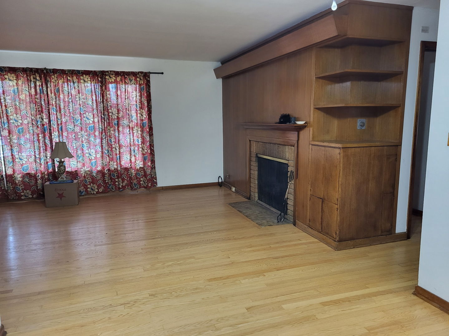 4994 Grand Avenue, Gurnee, IL 60031