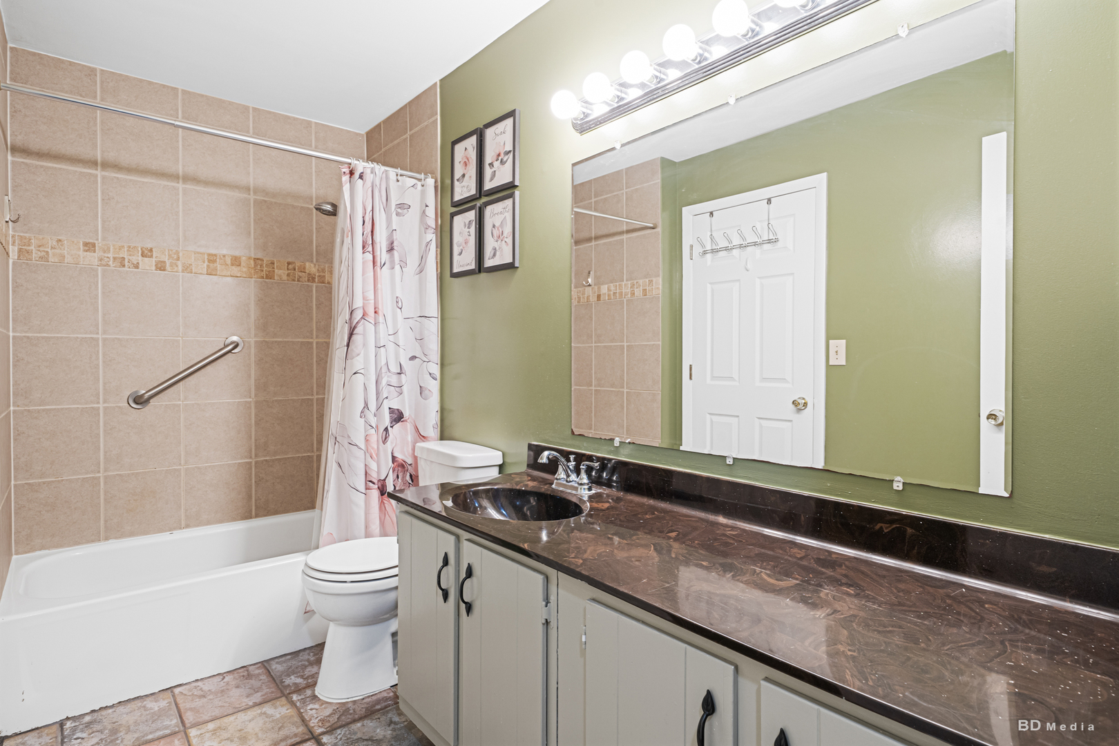 13734 W Birchwood Drive, Homer Glen, IL 60491