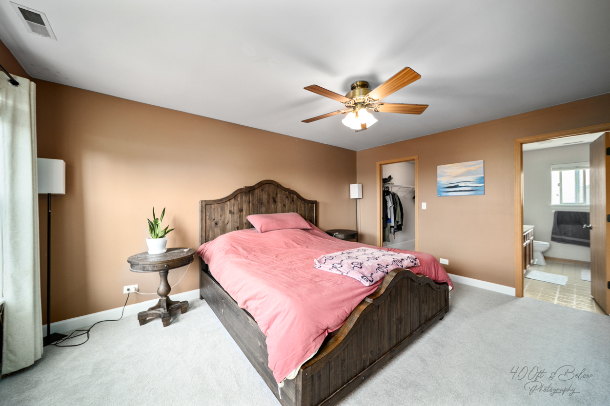 1737 S Fallbrook Drive, Round Lake, IL 60073