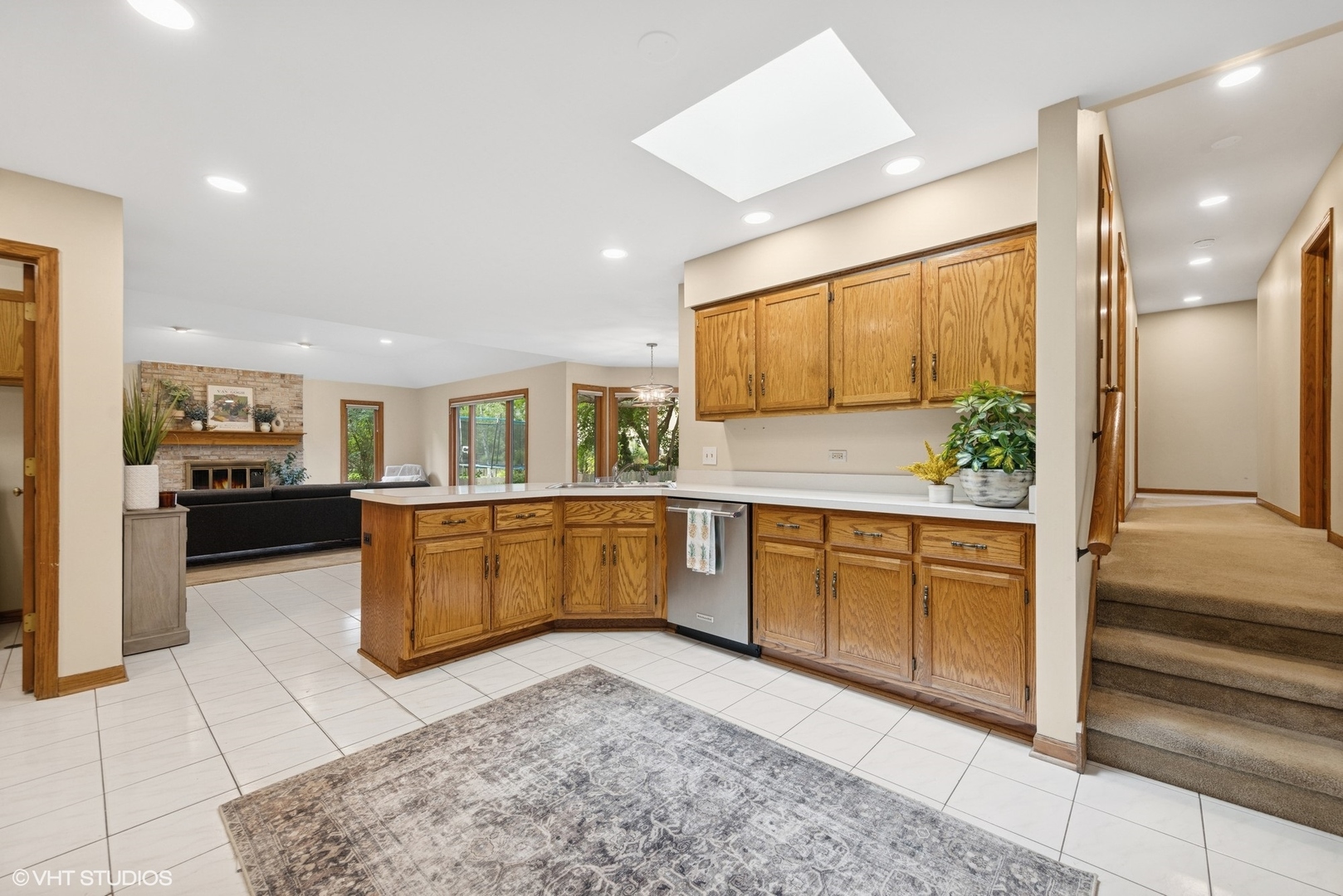 3203 Barnes Lane, Naperville, IL 60564