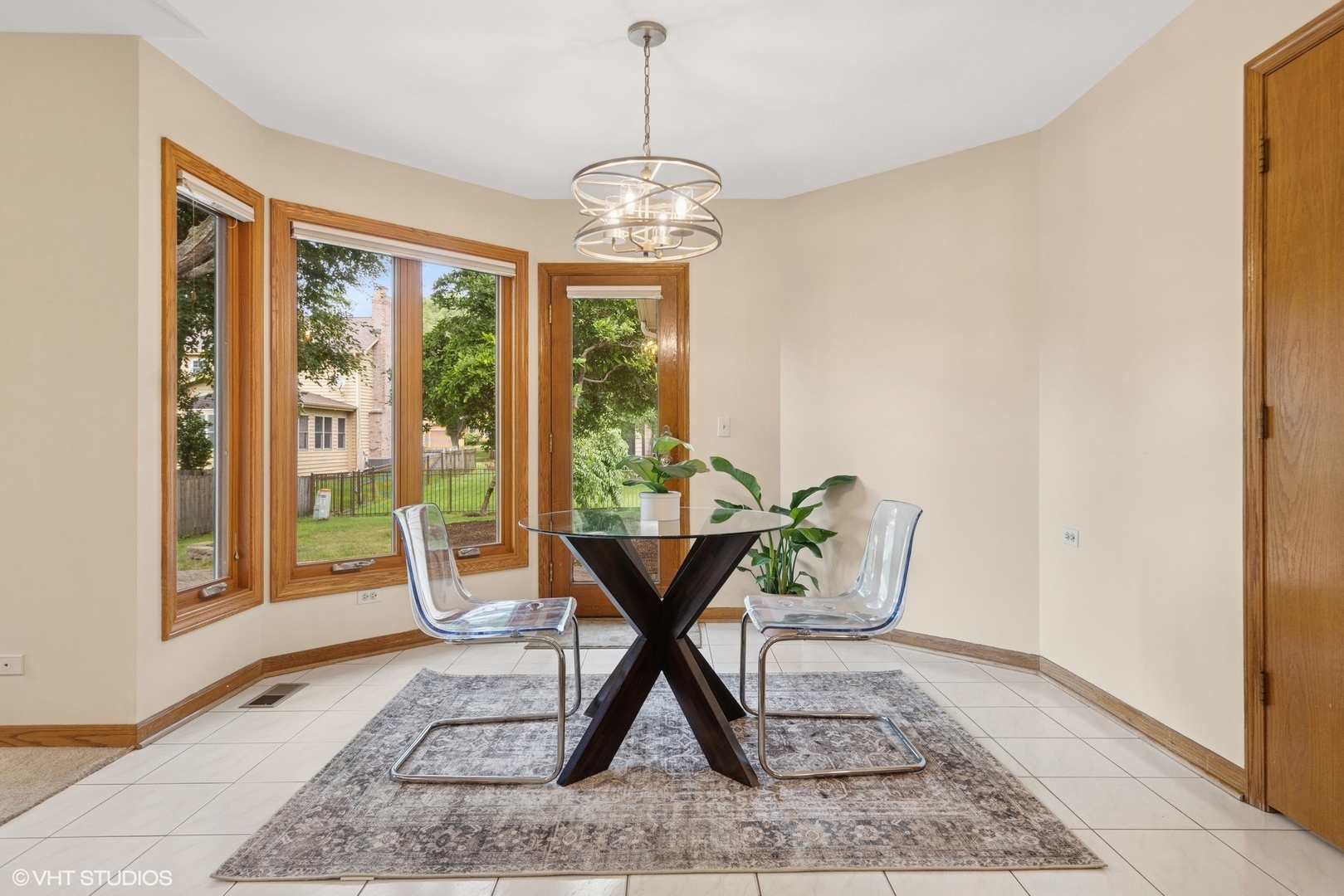 3203 Barnes Lane, Naperville, IL 60564