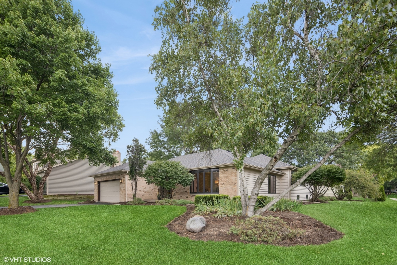3203 Barnes Lane, Naperville, IL 60564