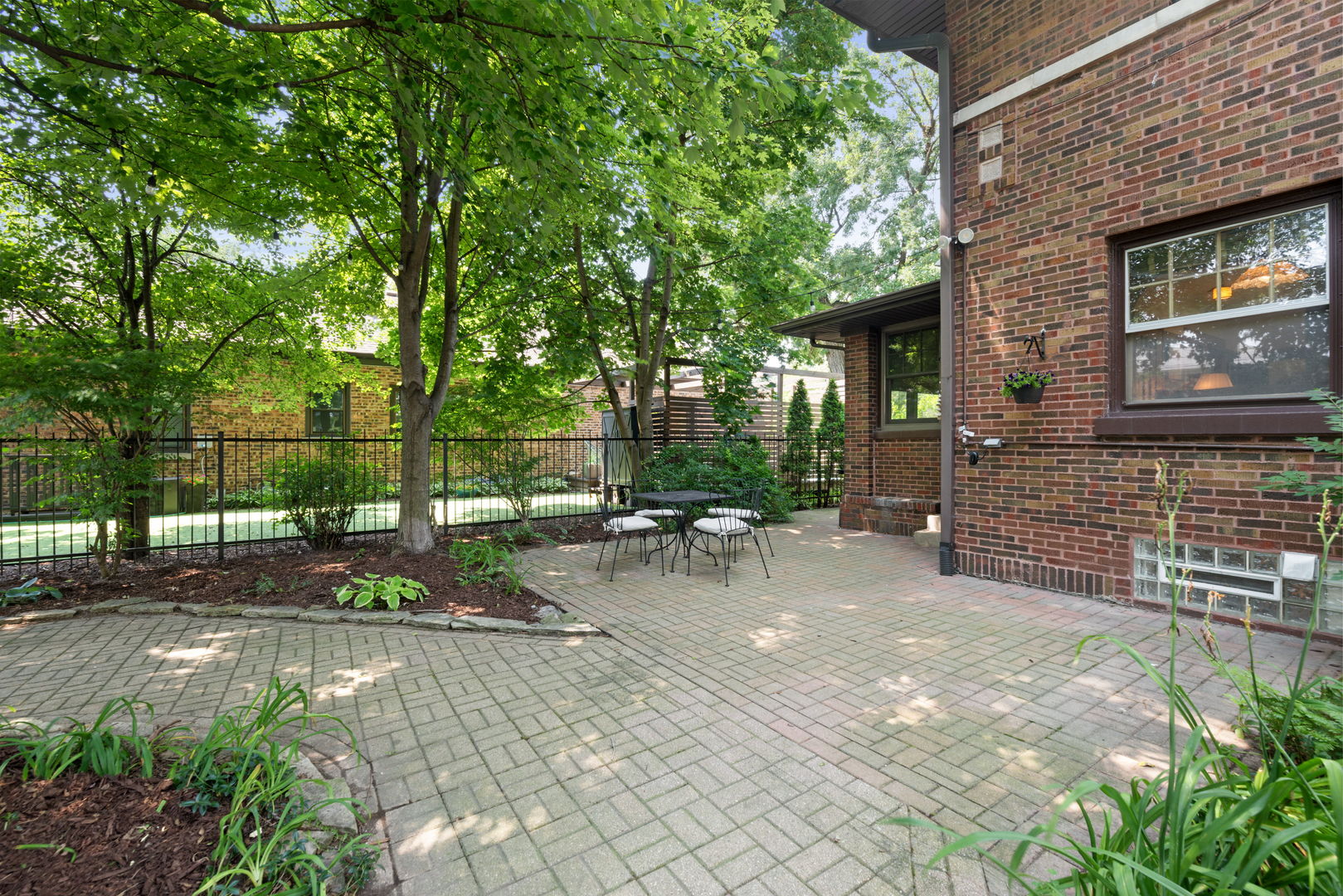 3337 Arden Avenue, Brookfield, IL 60513