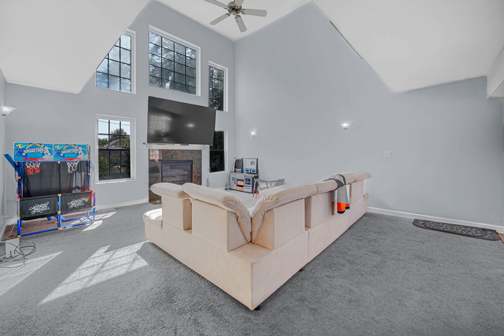 232 May Street, Bensenville, IL 60106