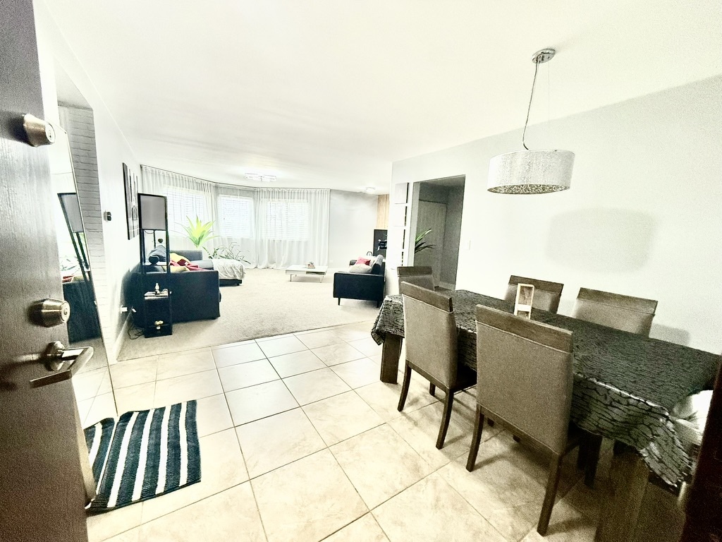 1275 E Baldwin Lane #601, Palatine, IL 60074