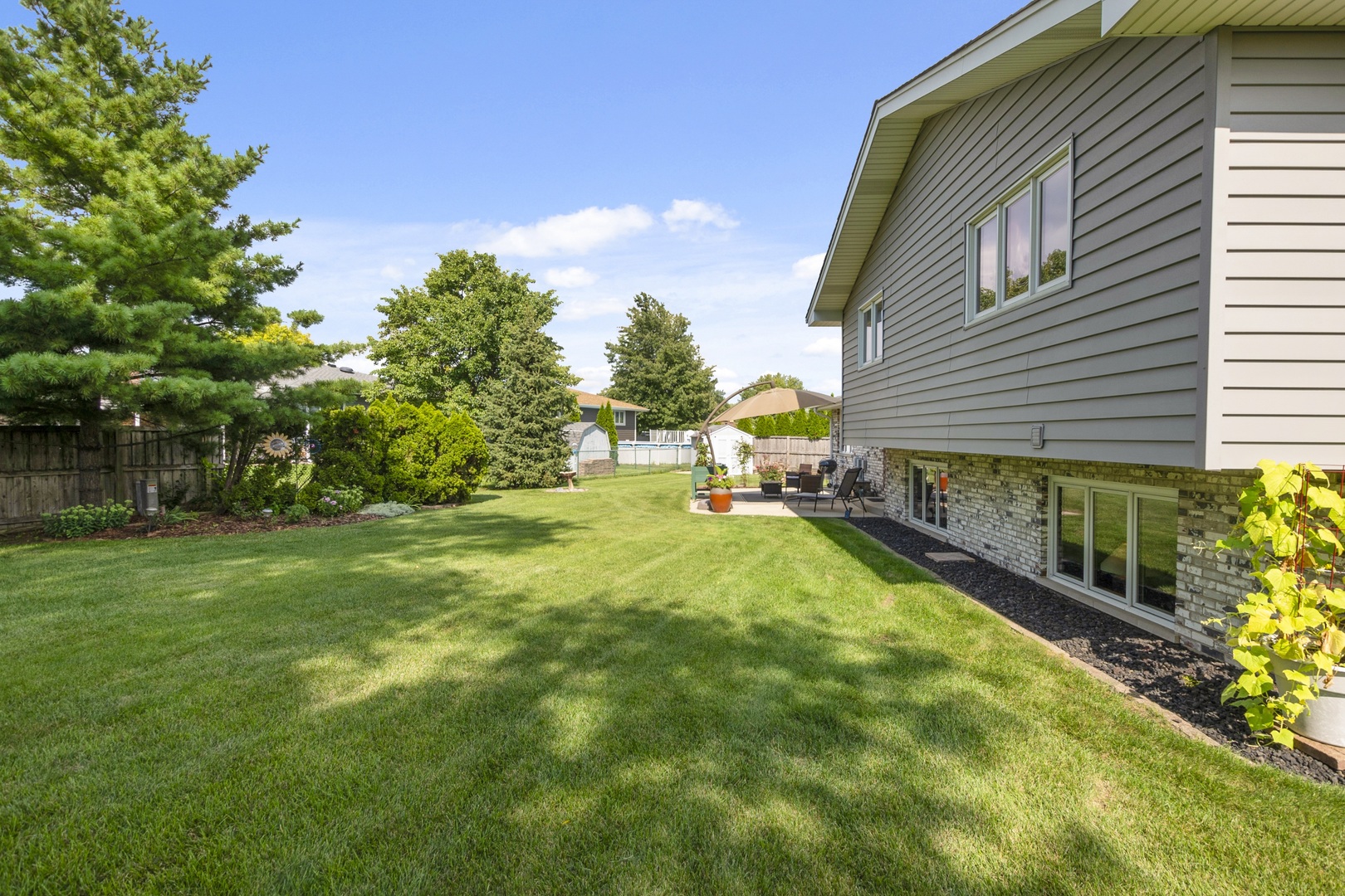 8944 Fernwood Court, Orland Park, IL 60462