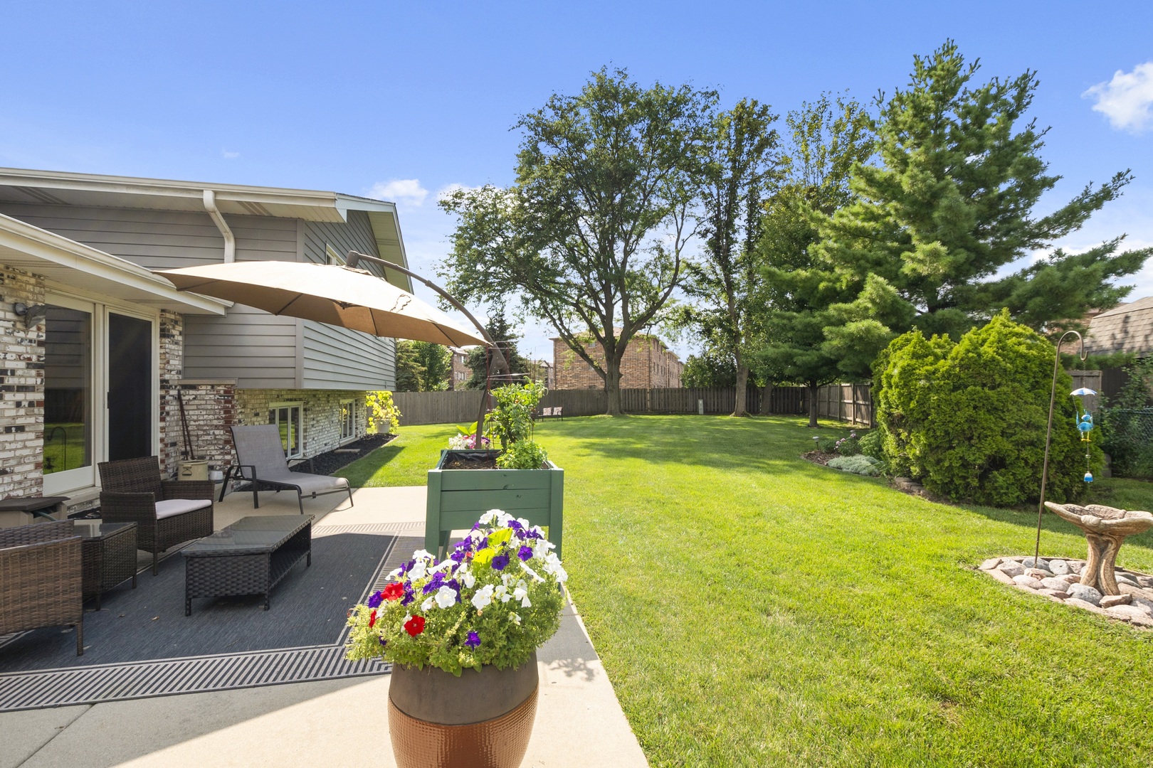 8944 Fernwood Court, Orland Park, IL 60462