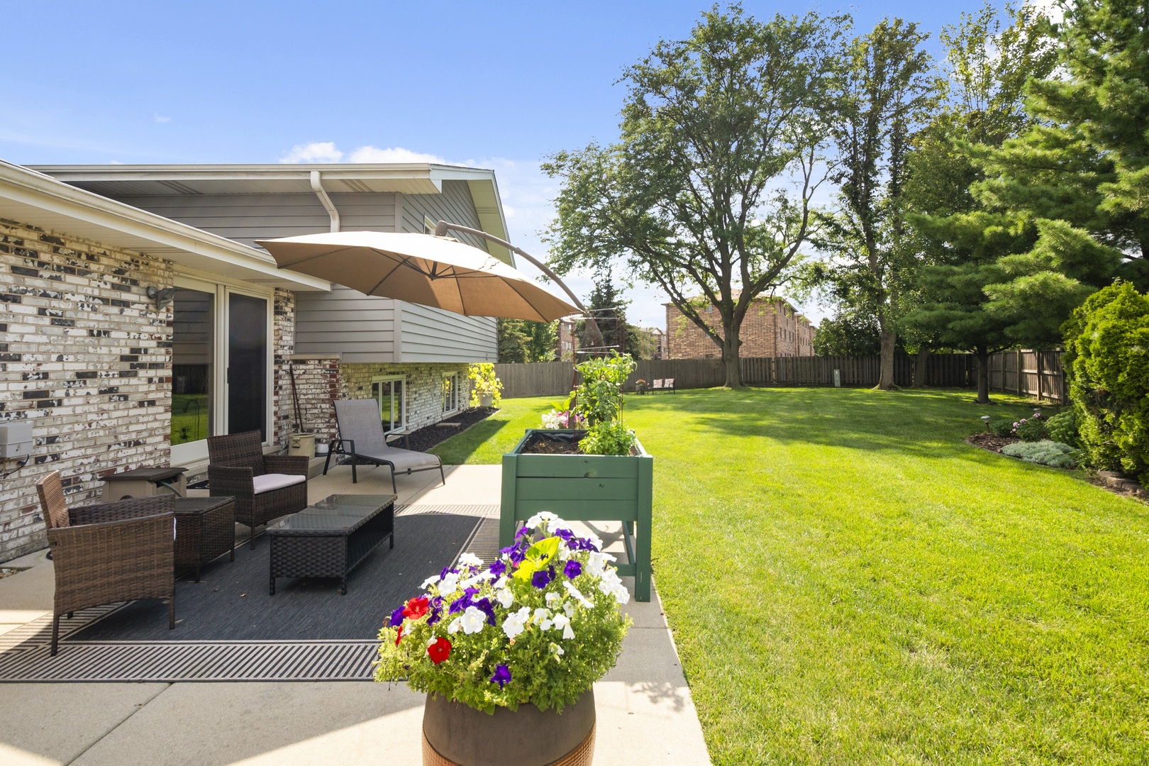8944 Fernwood Court, Orland Park, IL 60462