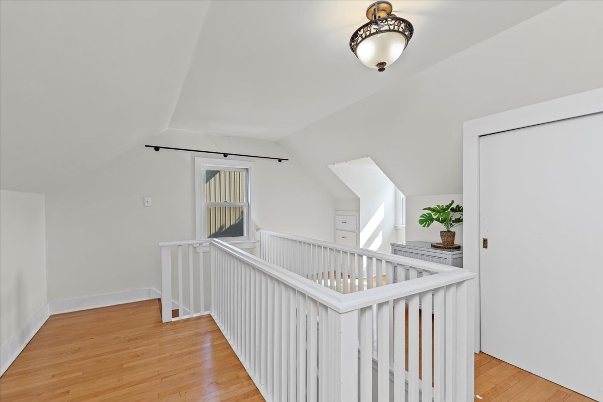 308 S Slusser Street, Grayslake, IL 60030