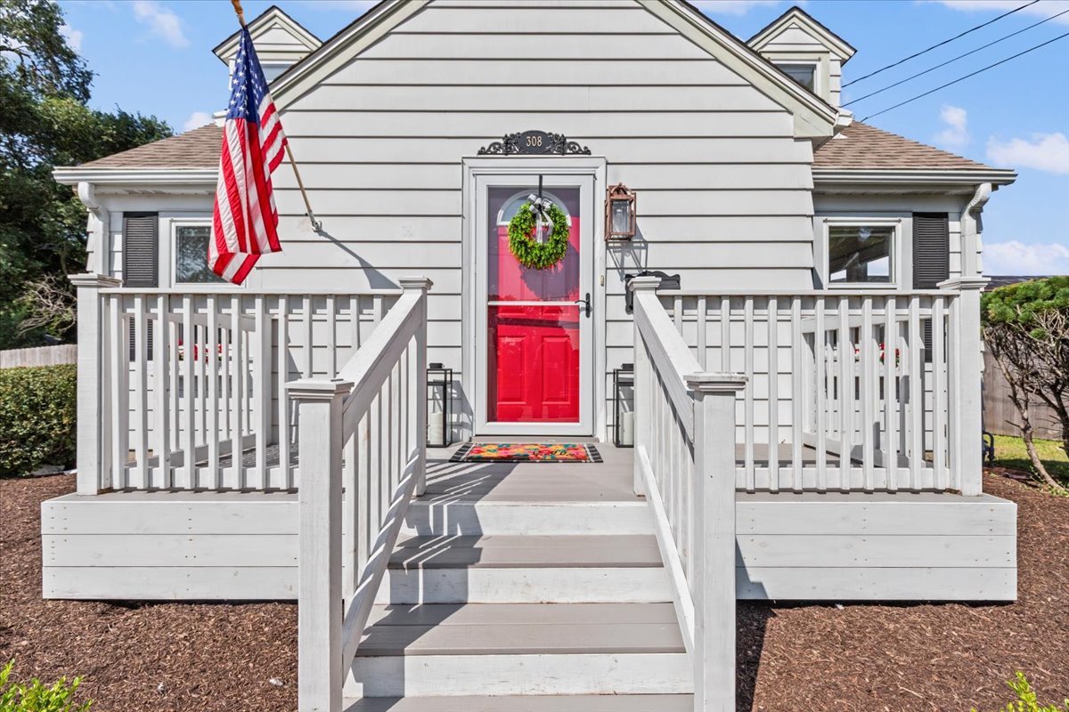 308 S Slusser Street, Grayslake, IL 60030