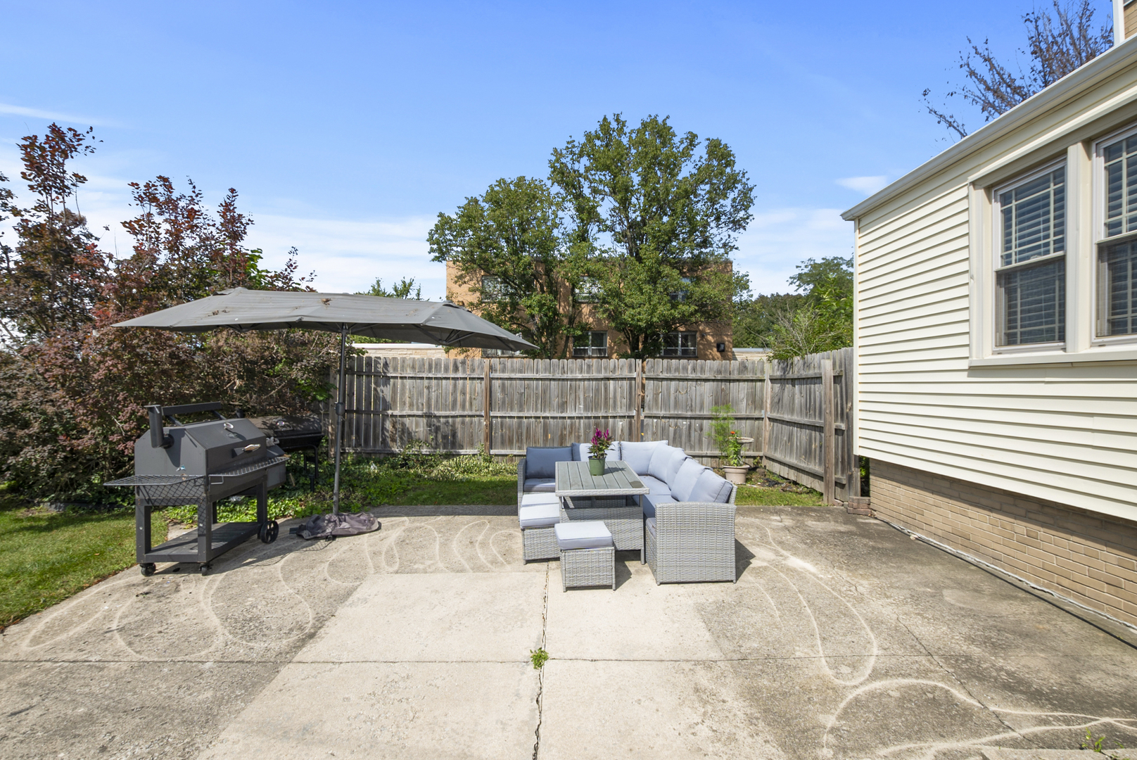 11730 S Oakley Avenue, Chicago, IL 60643