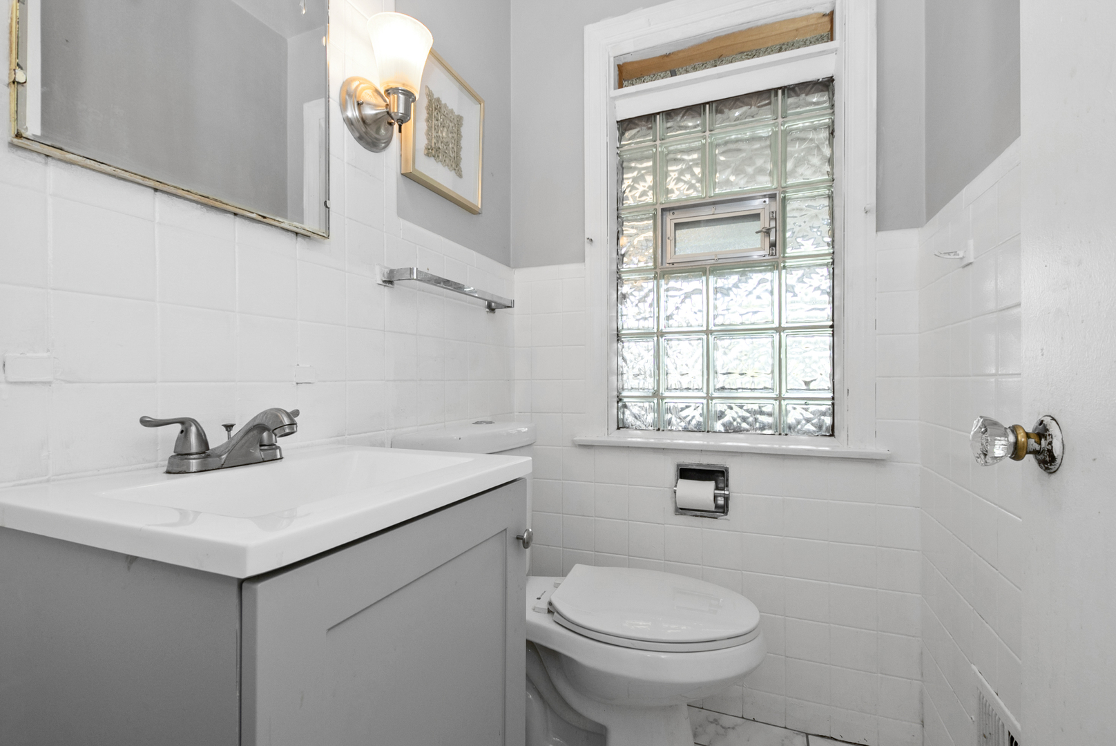 11730 S Oakley Avenue, Chicago, IL 60643