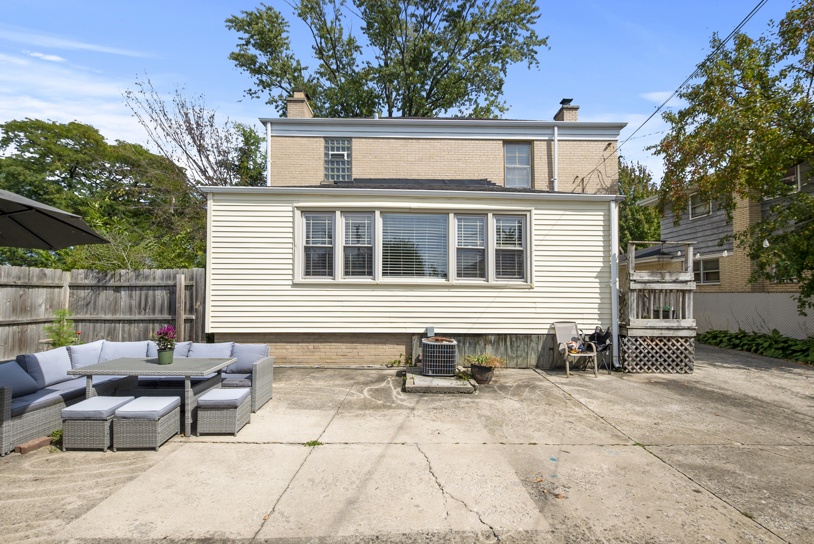 11730 S Oakley Avenue, Chicago, IL 60643