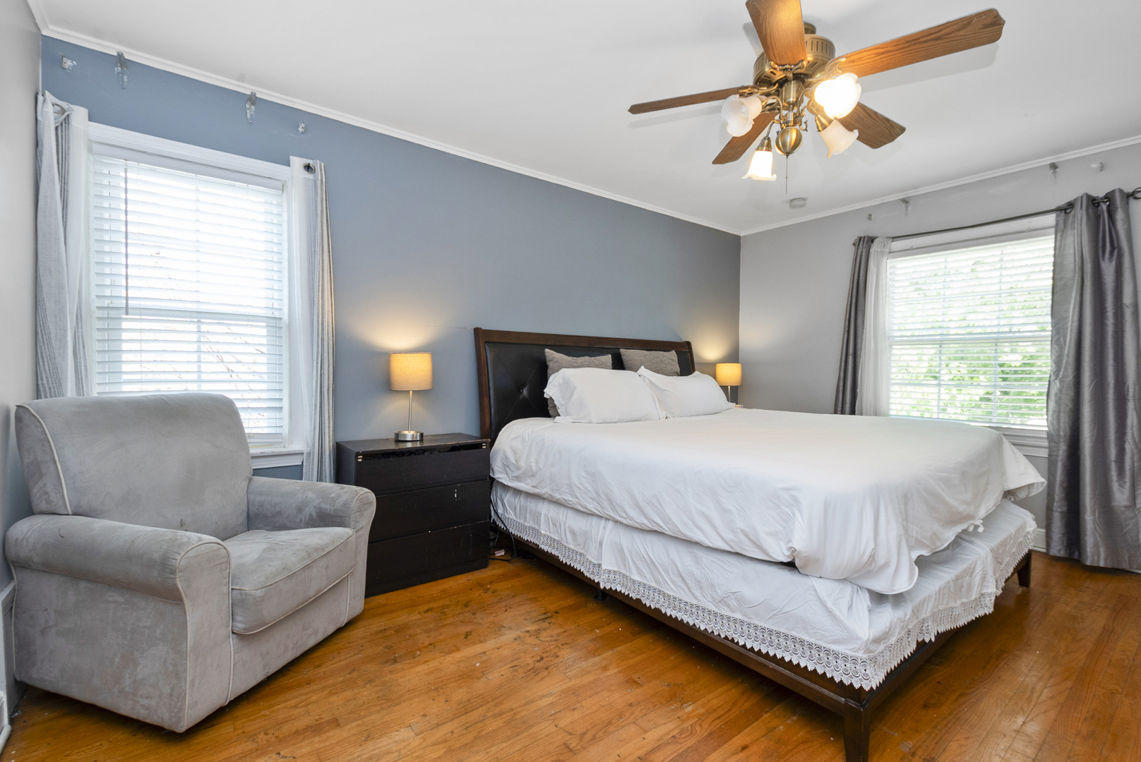 11730 S Oakley Avenue, Chicago, IL 60643
