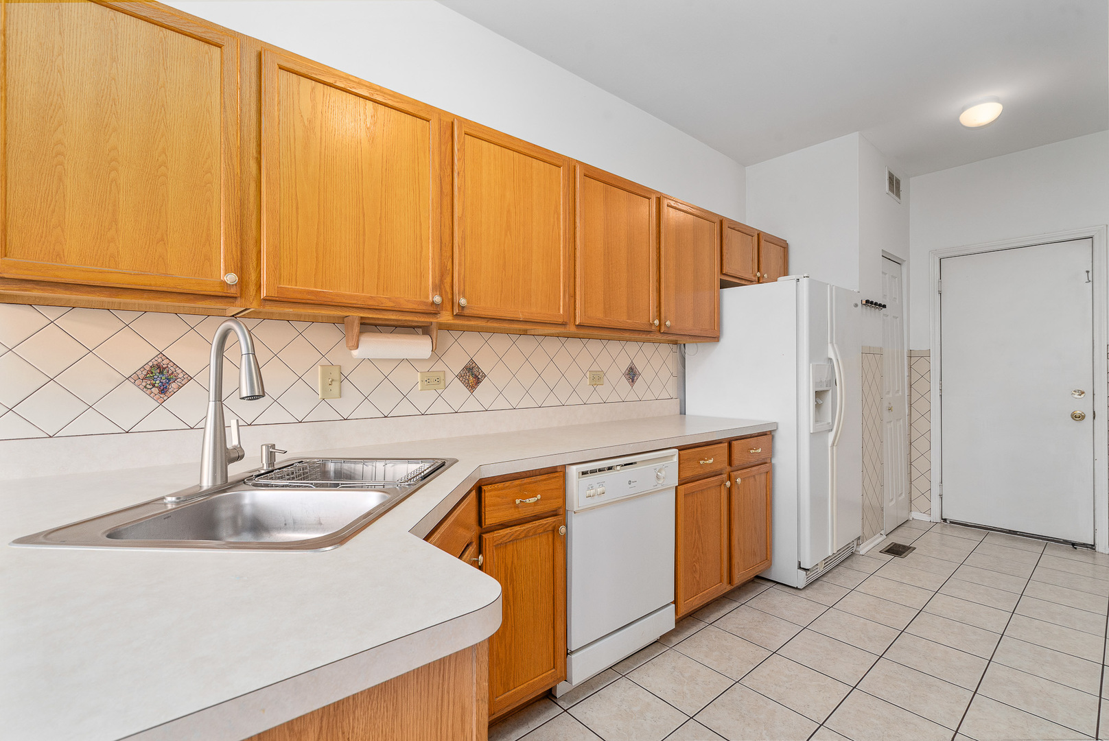 18261 Kirby Drive, Tinley Park, IL 60487