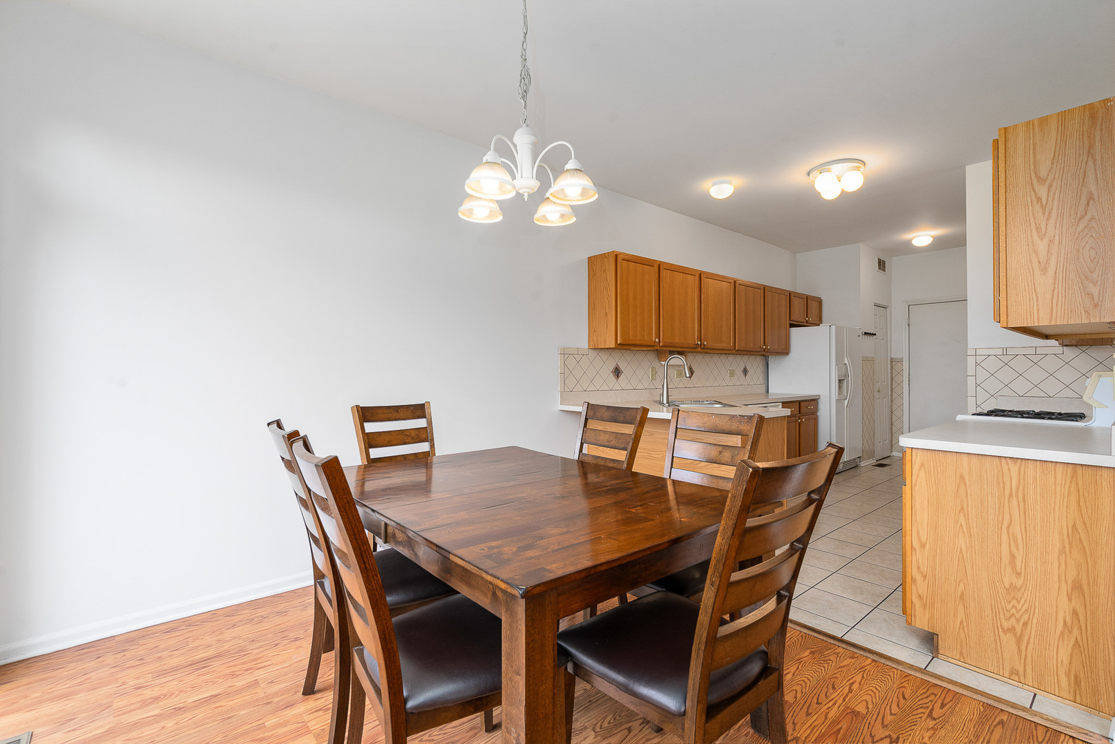 18261 Kirby Drive, Tinley Park, IL 60487