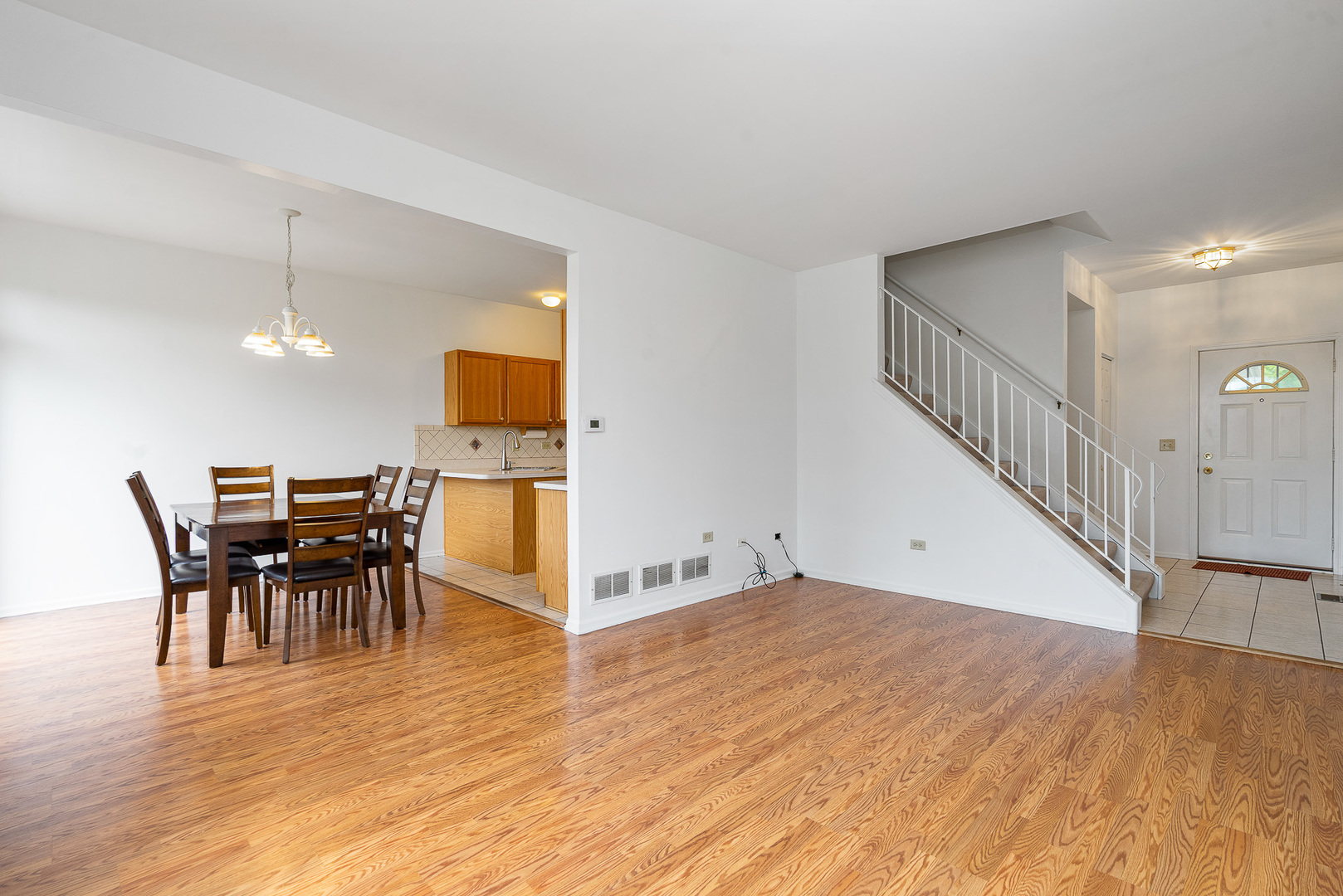 18261 Kirby Drive, Tinley Park, IL 60487