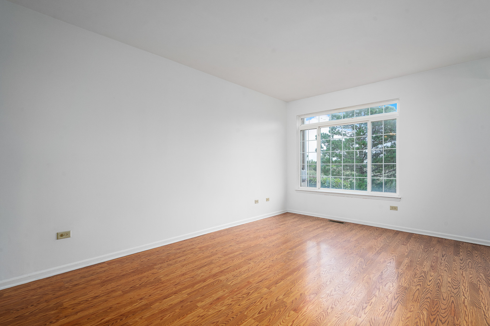18261 Kirby Drive, Tinley Park, IL 60487