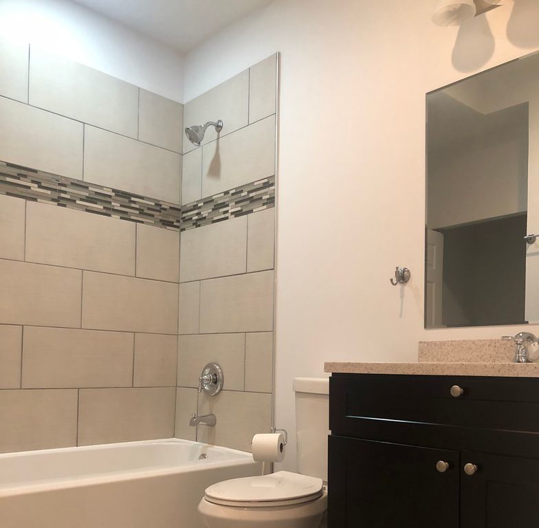6136 S Ingleside Avenue #2, Chicago, IL 60637