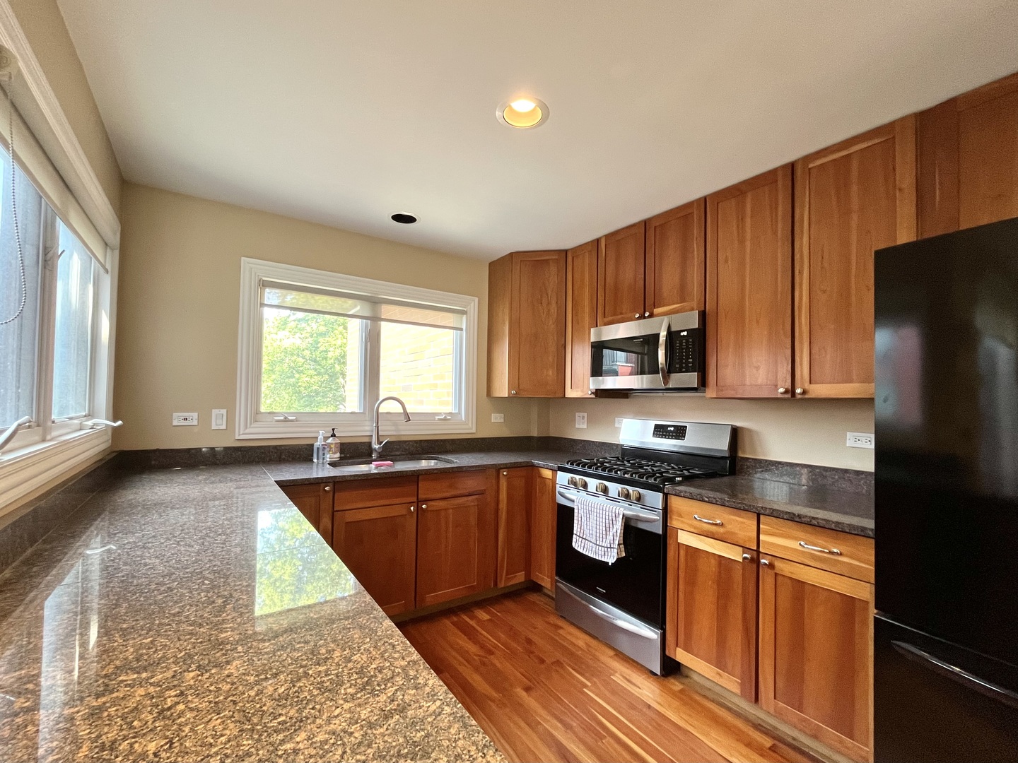 7746 Lincoln Avenue, Skokie, IL 60077