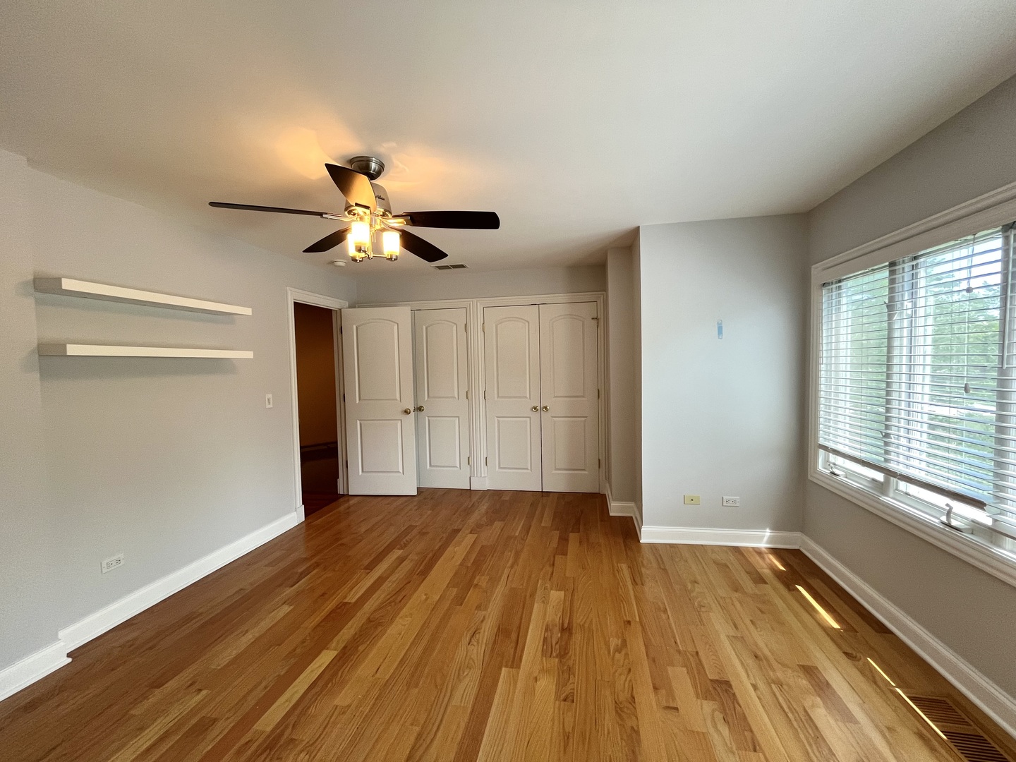 7746 Lincoln Avenue, Skokie, IL 60077