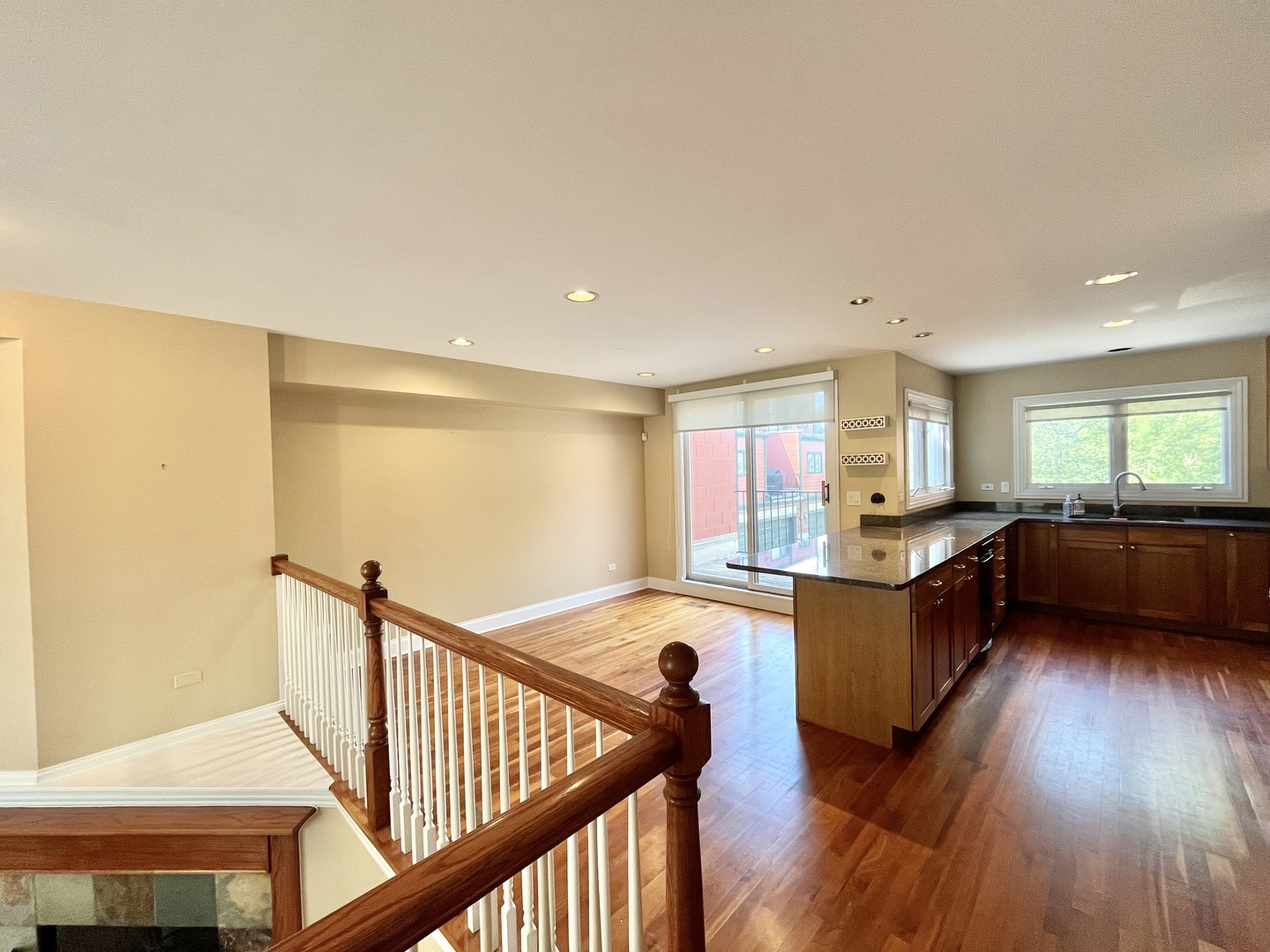 7746 Lincoln Avenue, Skokie, IL 60077