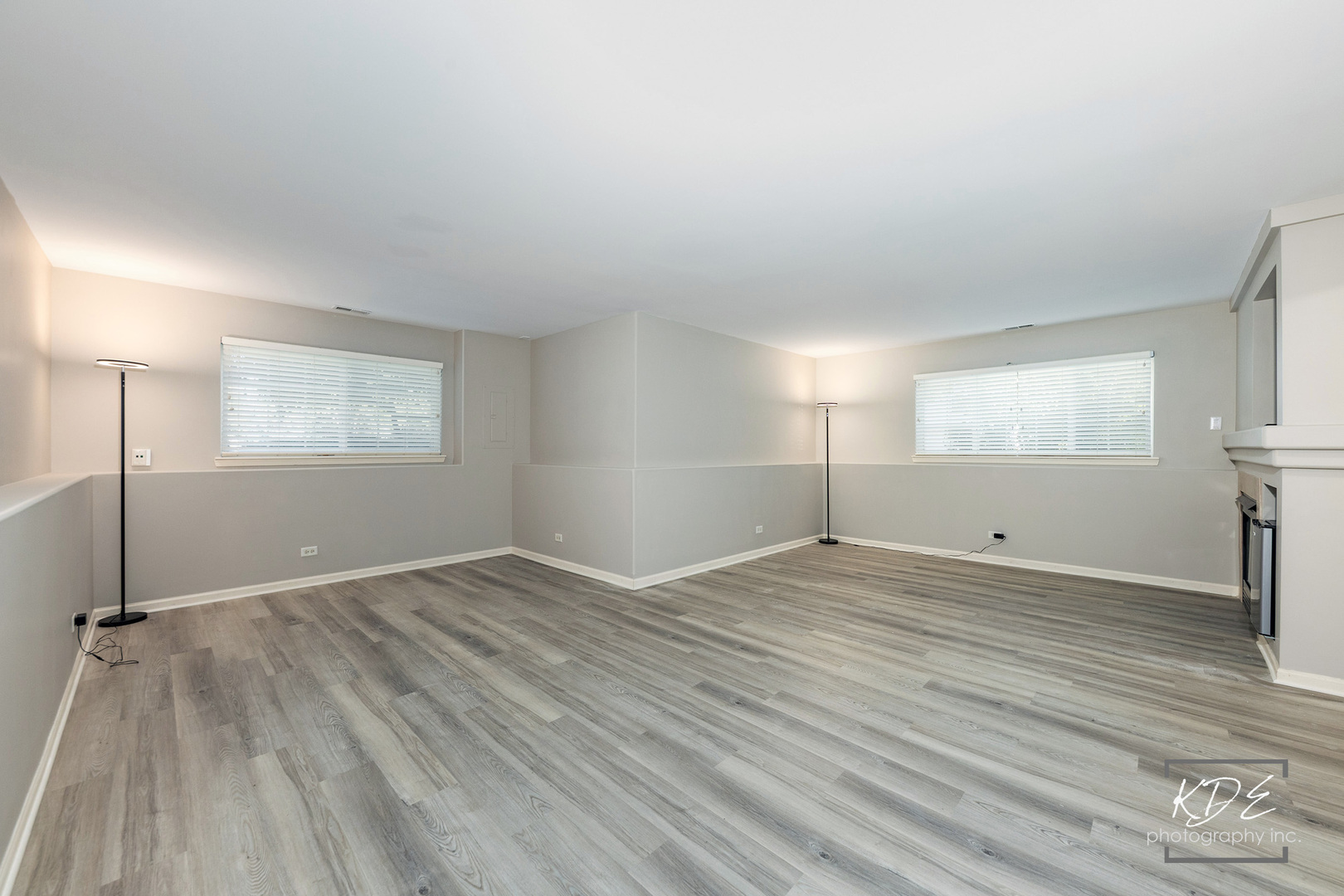 2440 Daybreak Court, Elgin, IL 60123