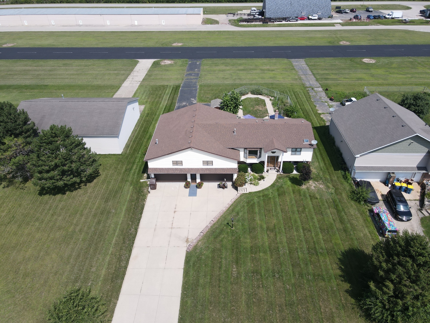 1617 Wright Drive, Sandwich, IL 60548