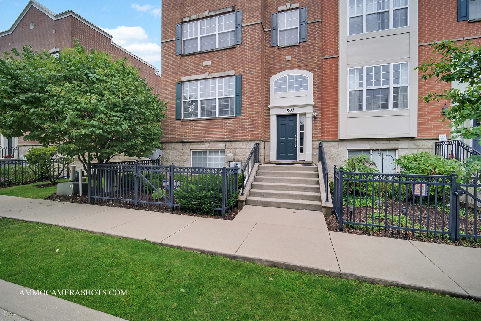 801 Station Boulevard, Aurora, IL 60504