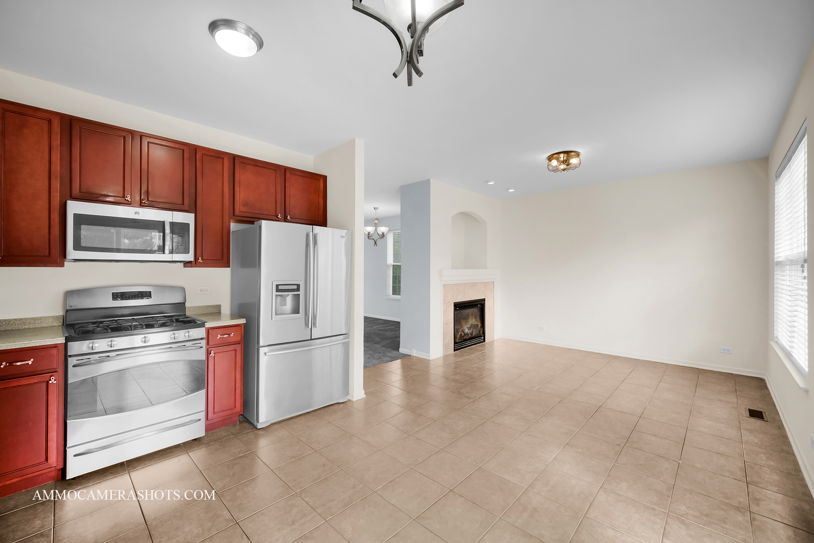 801 Station Boulevard, Aurora, IL 60504