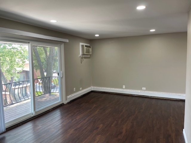 1444 Carriage Lane #5, Westmont, IL 60559