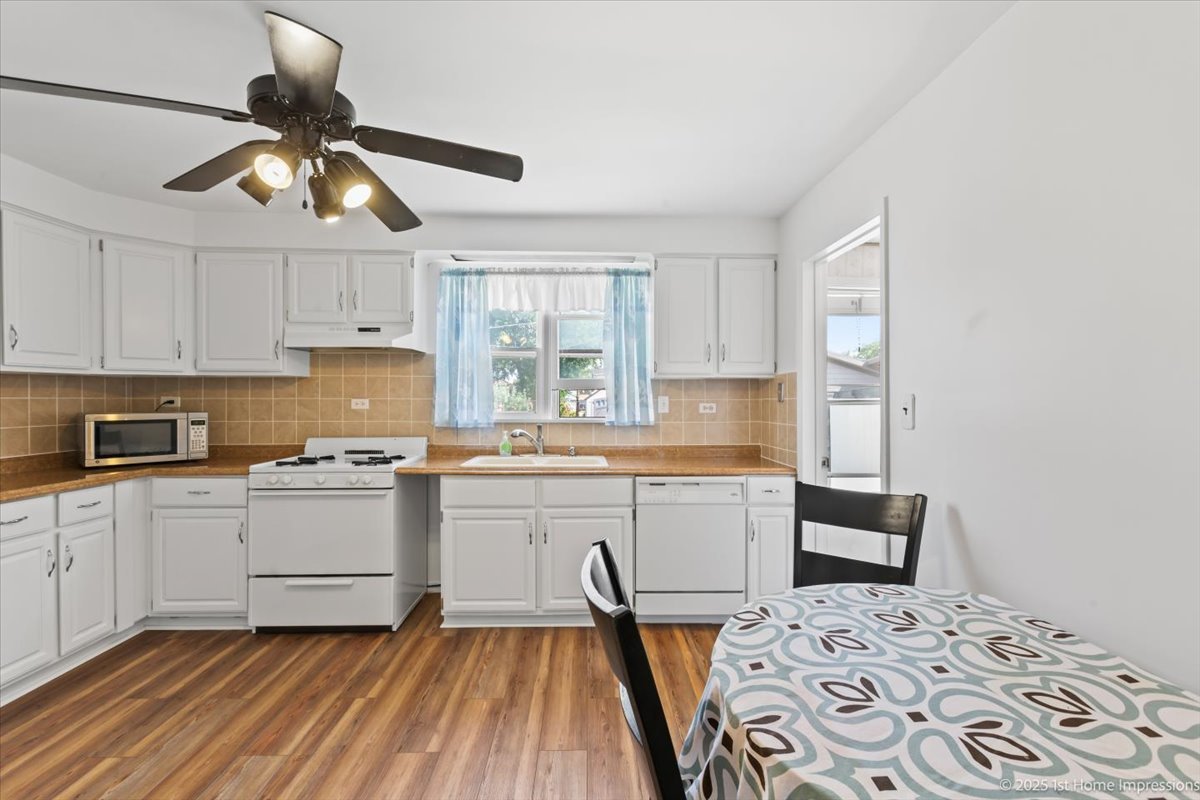 7132 W 73rd Street, Chicago, IL 60638