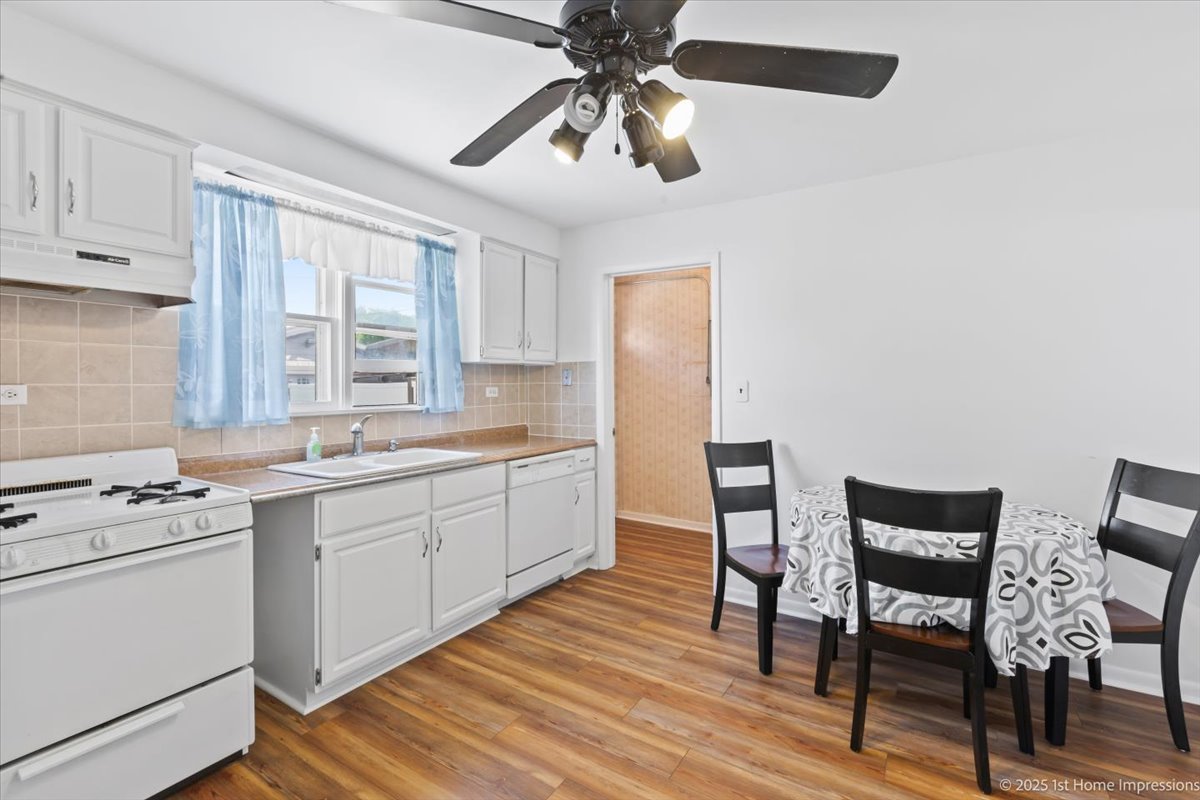 7132 W 73rd Street, Chicago, IL 60638
