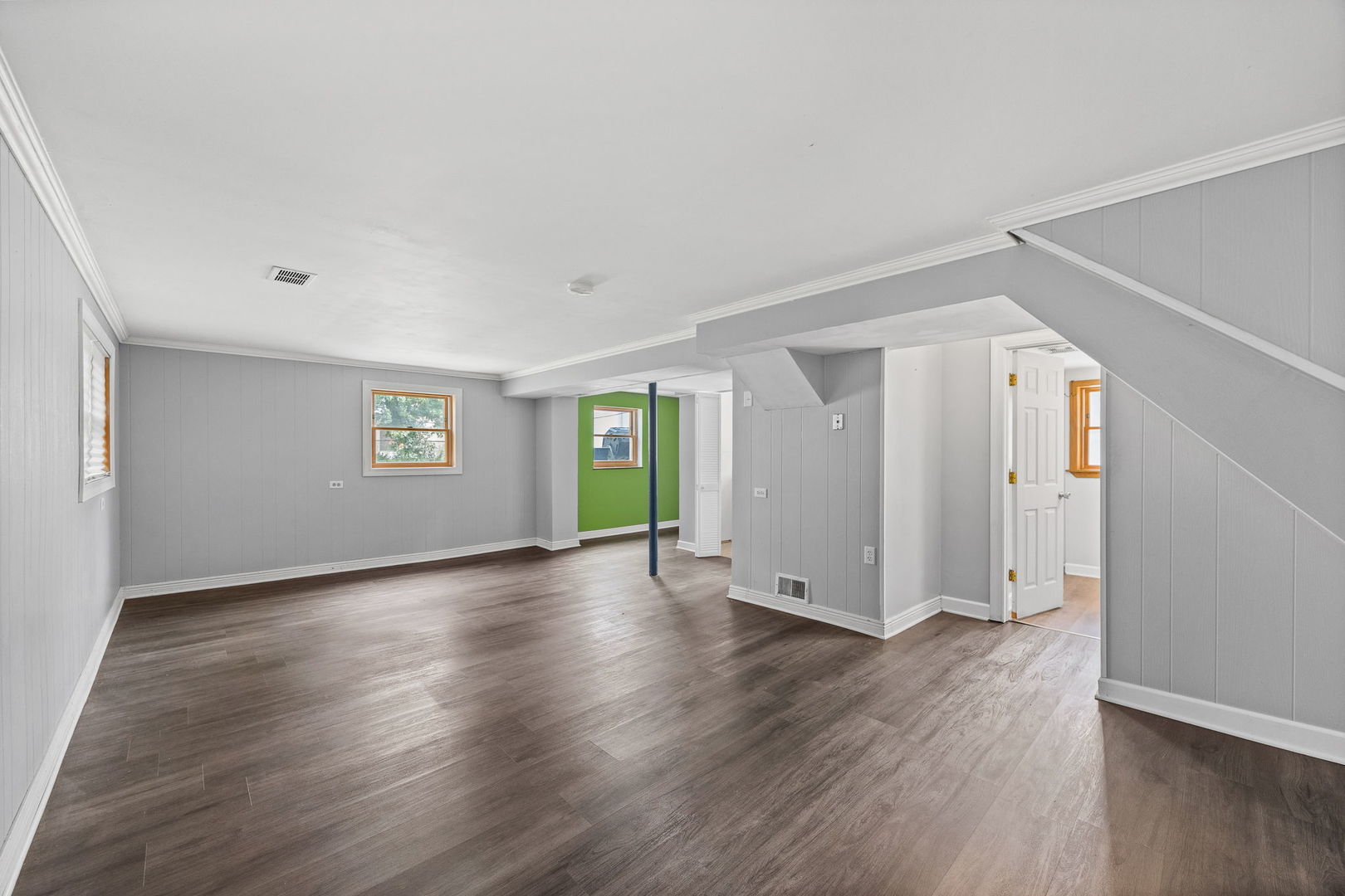 16419 Laura Lane, Oak Forest, IL 60452