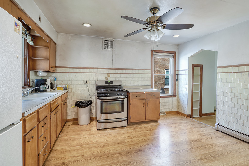 3243 W 112th Place, Chicago, IL 60655