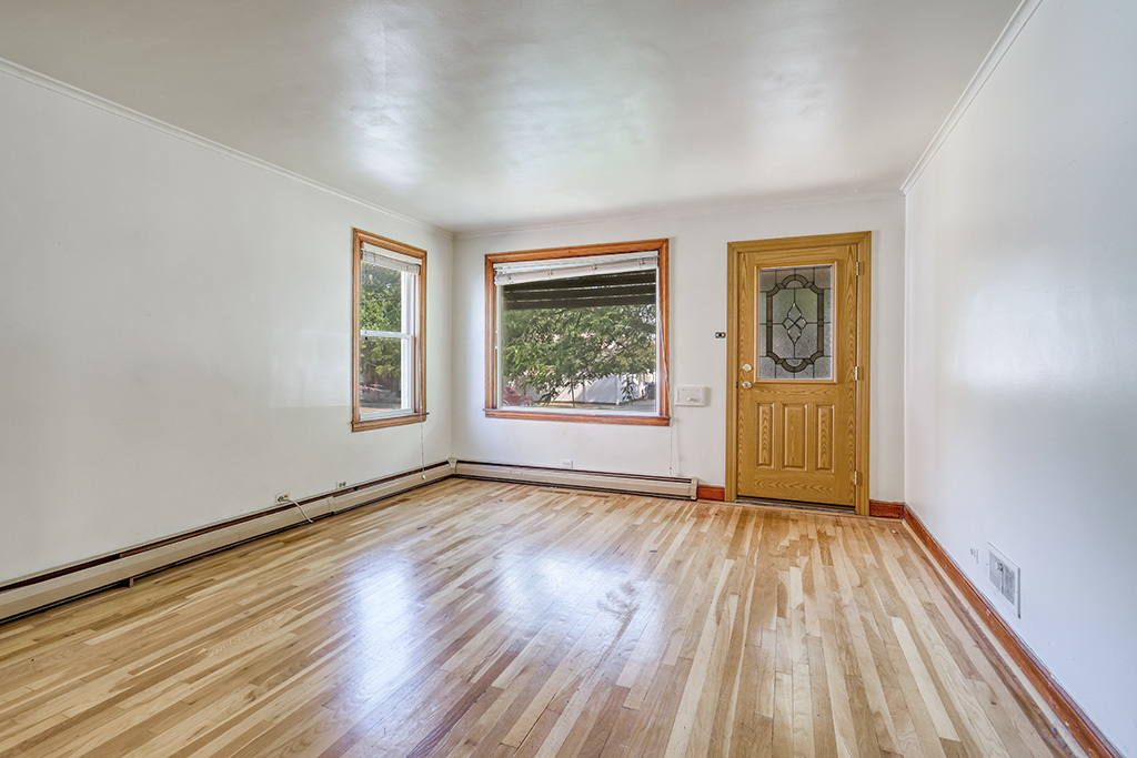 3243 W 112th Place, Chicago, IL 60655