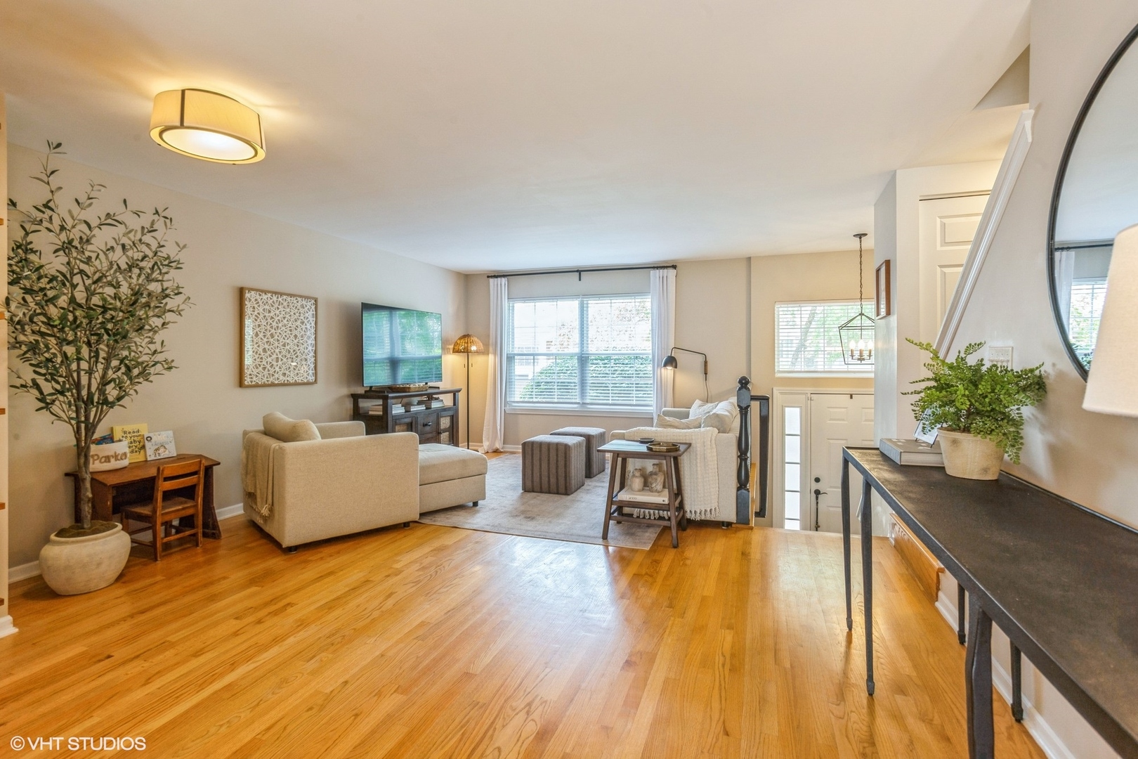 60 E Emma Court, Palatine, IL 60067